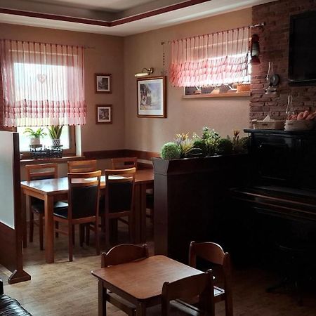 Penzion Kozak B&B Sebedražie Exterior foto